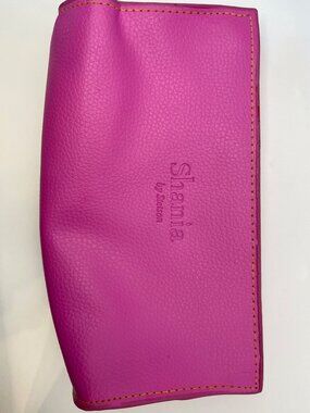 Shania By Stetson Pink Textured Leather Clutch/make up bag With Gold Star Charm